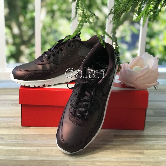 NWT Nike Air Max 90 PRM MTLC Manogany WMNS - Picture 4 of 7